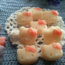 Little Kittie soaps in your choice of fragrances Little Kittie Soaps in scents children love