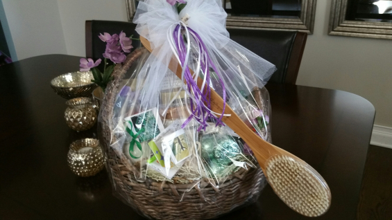 gift_basket_80a.jpg