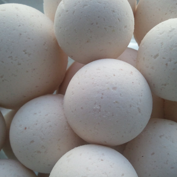 14 bath bombs in Twilight Woods type gift bag bath fizzies, great for dry skin, shea, cocoa, 7 ultra rich oils